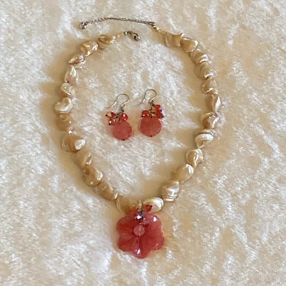Glass Shell Necklace With Flower Pendant and Matching Flower Earrings